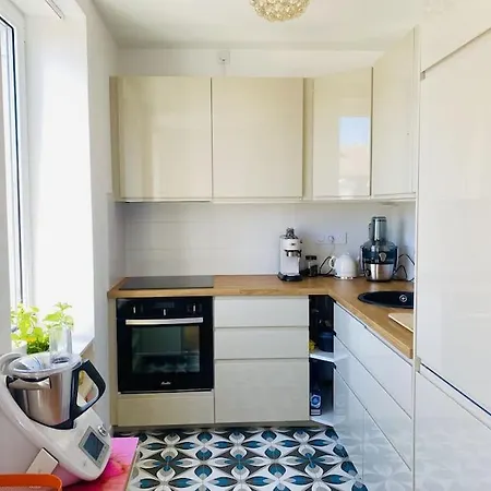 Duplex Centre